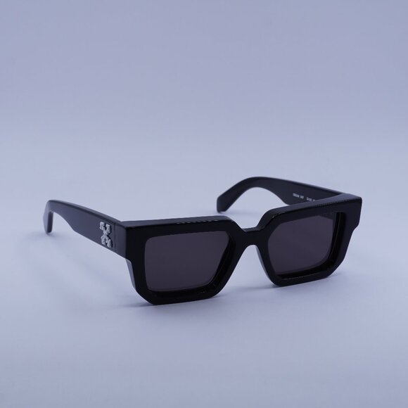 Off-White OERI146 SILVERSTONE 1007 Sunglasses Black Square Frame, Grey Lenses - Picture 1 of 12
